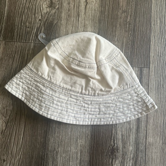 Urban Outfitters Bucket Hat - Picture 2 of 4